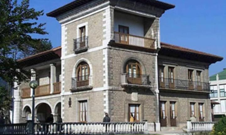 Apartamento Estelas De Cantabria Corrales De Buelna Εξωτερικό φωτογραφία